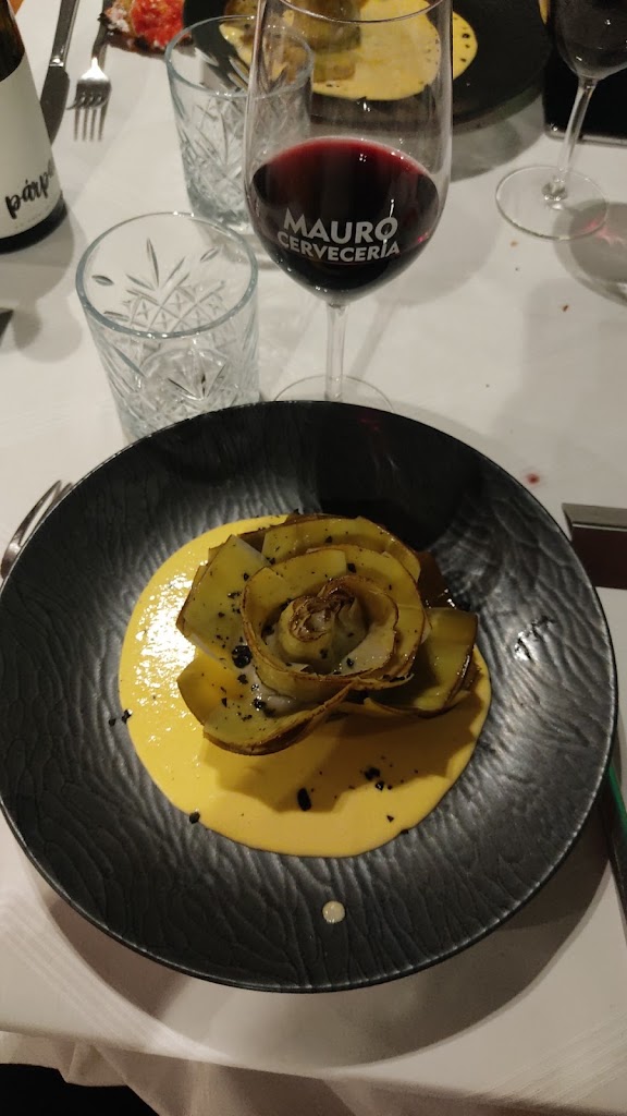 Mauro — Comida y bebida