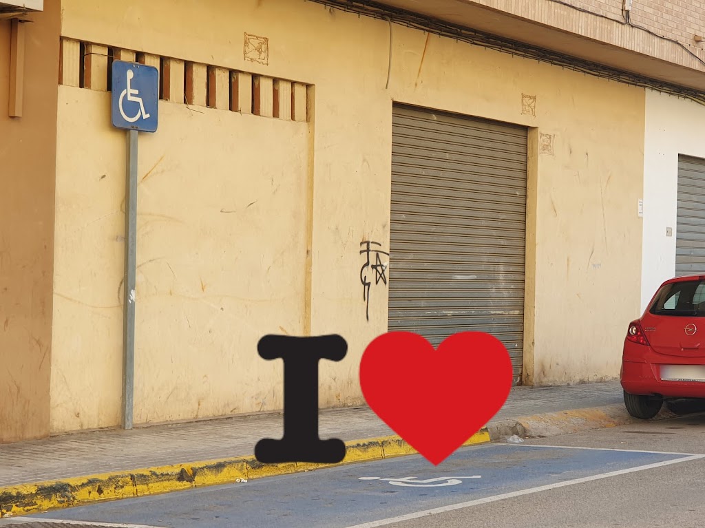 Aparcamiento Discapacitados