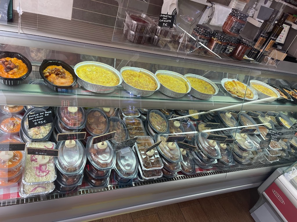 Gastronomia Razonable, Asador De Pollos, Croqueteria, Arroceria, Comida Casera Para Llevar