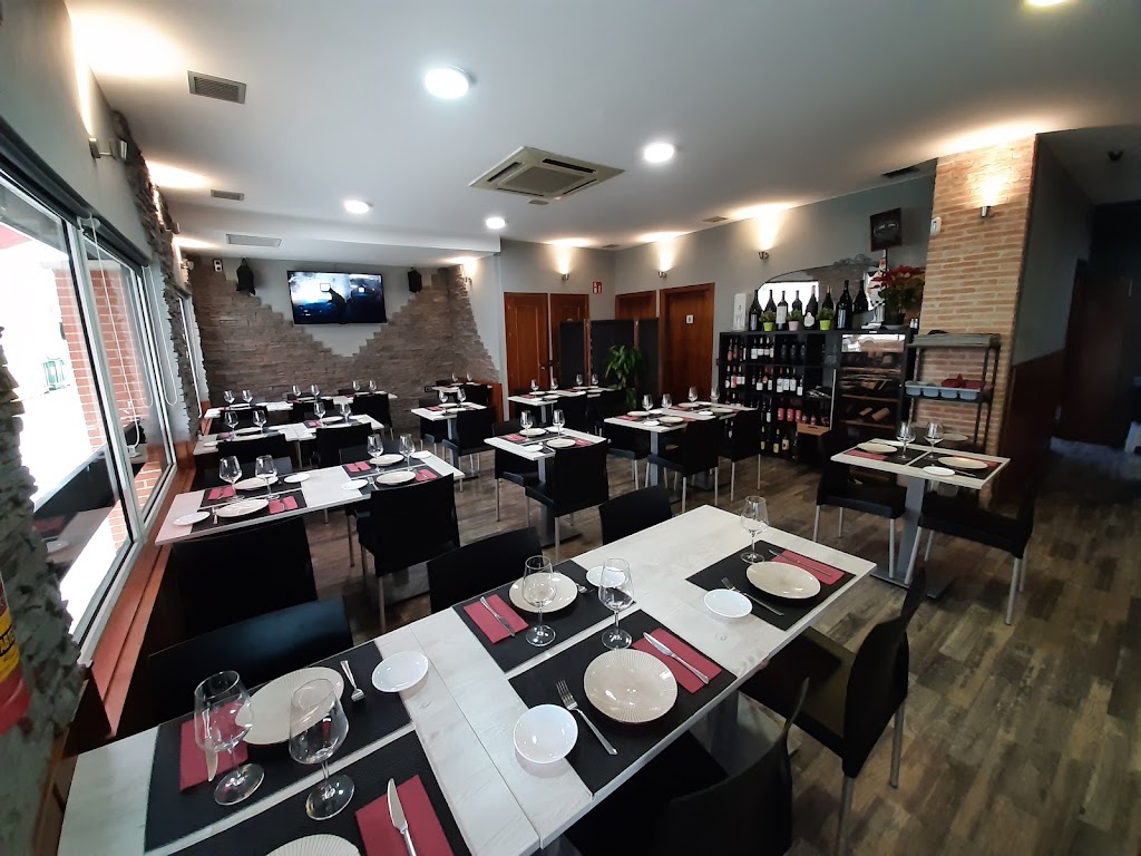 Restaurante Vinoteca El Barco 22 — Ambiente