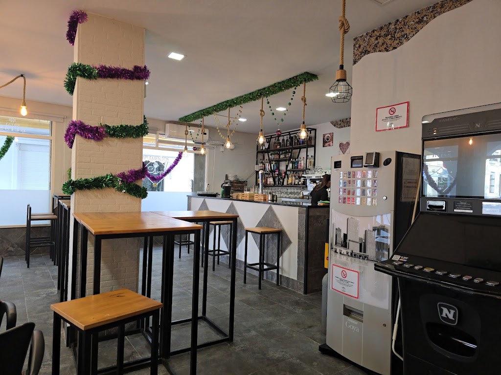 Cafeteria El Nucleo — Ambiente