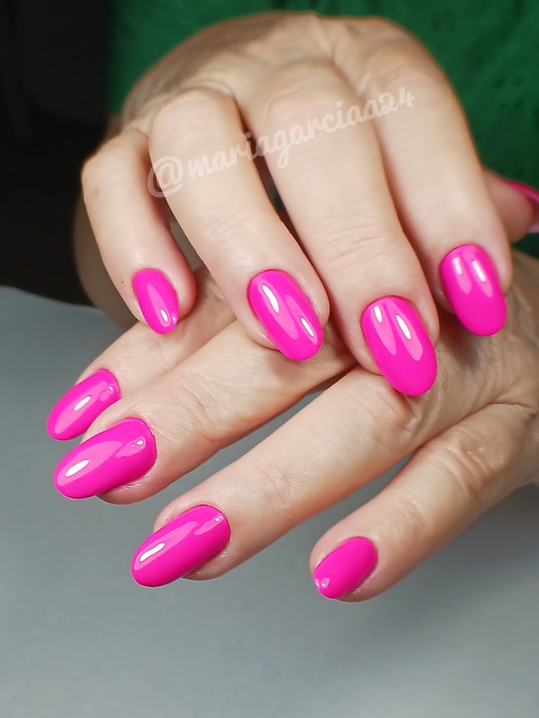 Maria Garcia studio nails