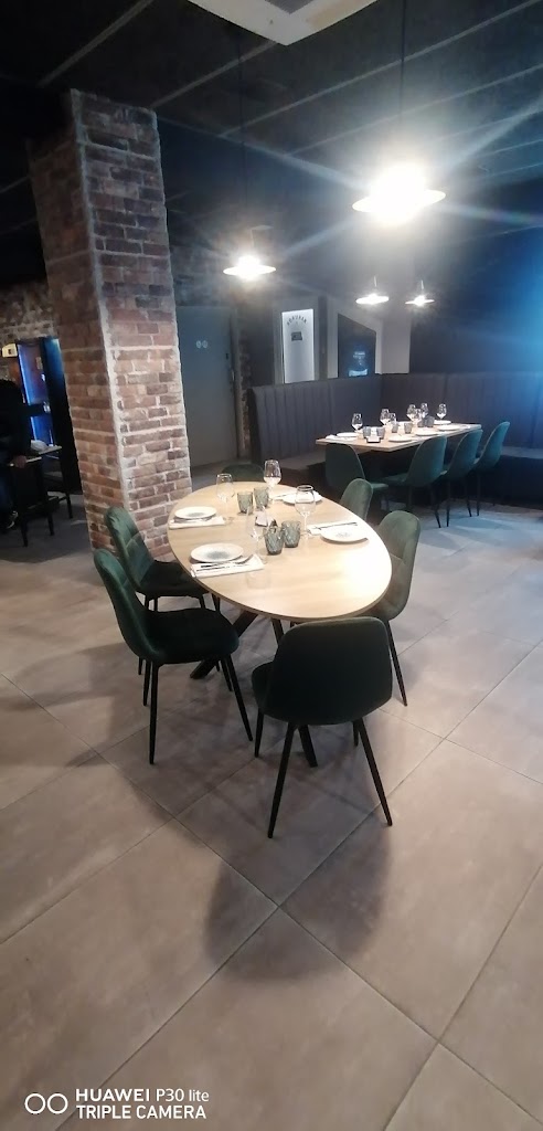 Pizzeria Ktxo — Ambiente