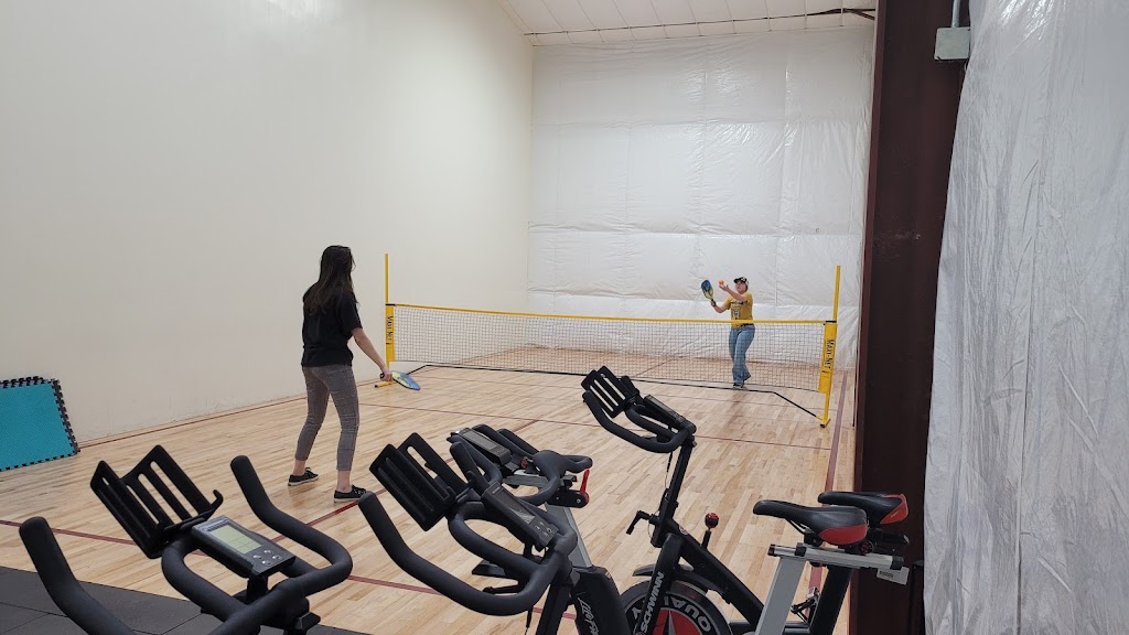  Mad Sports & Fitness