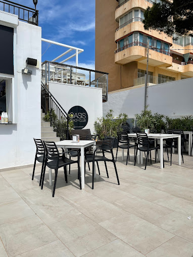 Oasis Beach Club Benidorm — Ambiente