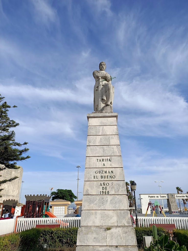 Monumento a Guzman El Bueno