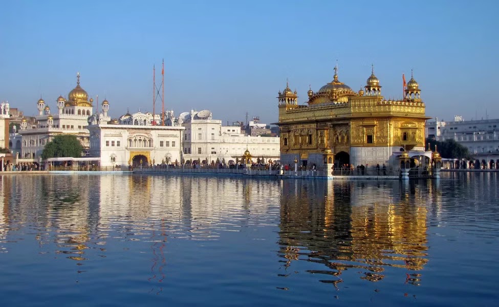 The Hosteller Amritsar Near Golden Temple
