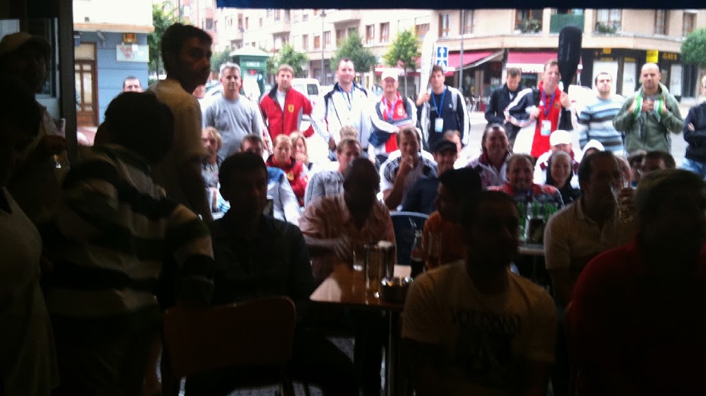 Cafeteria La Esquina — Del propietario
