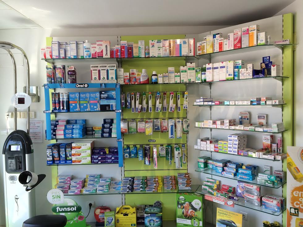 Farmacia Alberto Barrancos Pozo — Del propietario