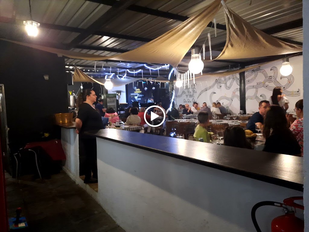 Guachinche La Cueva de Casiano Tacoronte — Videos