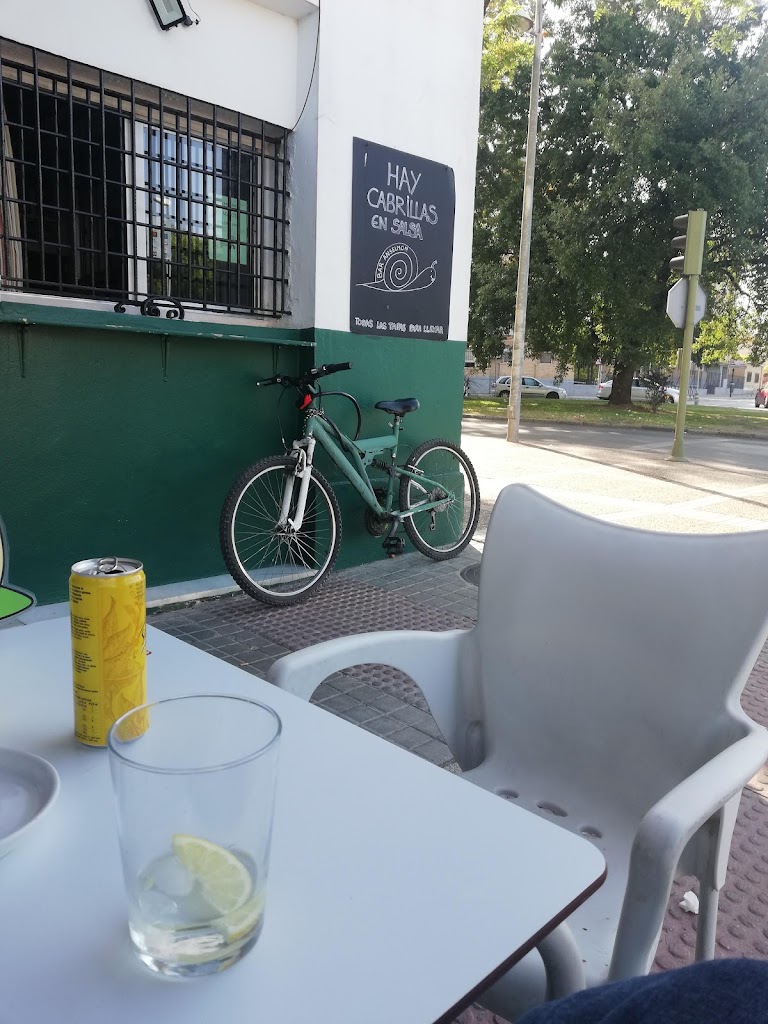 Bar Tapas Anselmo — Ambiente