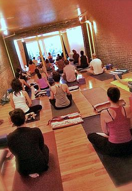  NY Loves Yoga