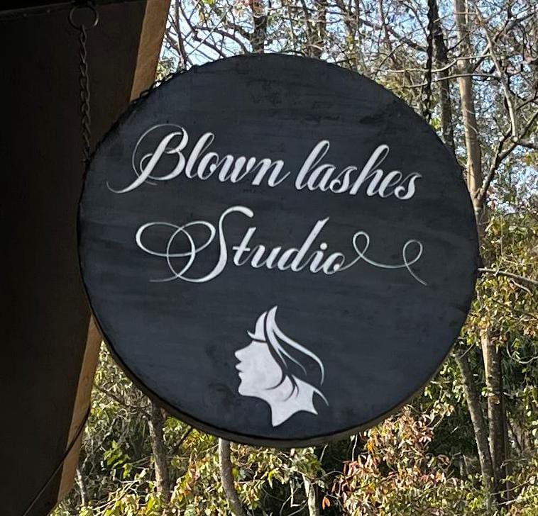 Blown Lashes Studio