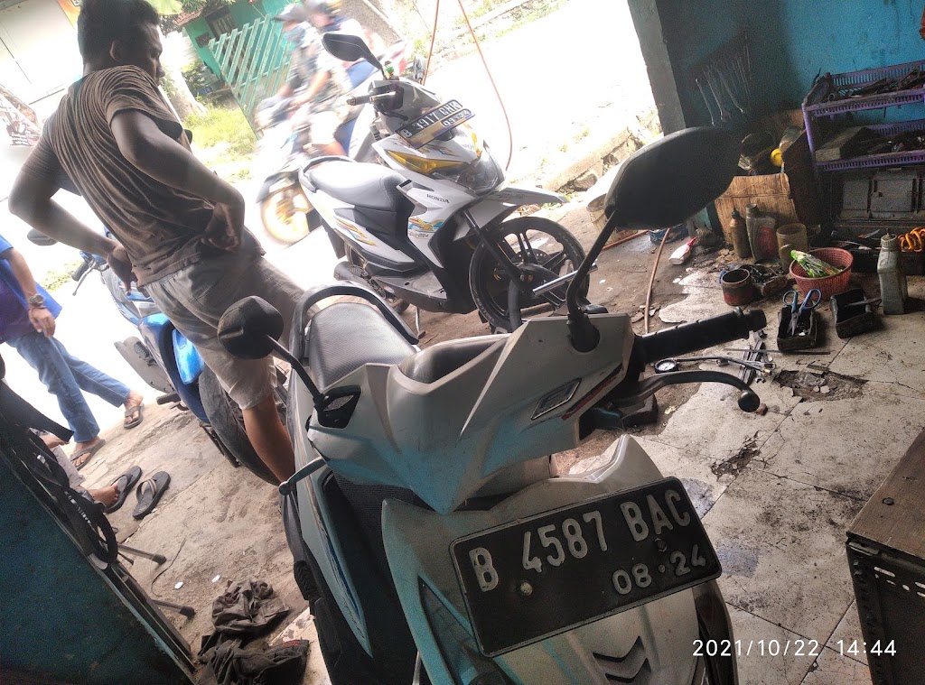 Bengkel Lubis