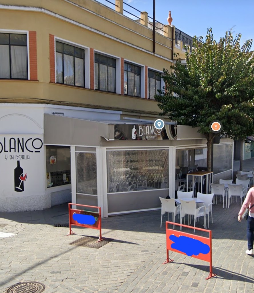 Bar cafeteria Blanco y en botella — Del propietario