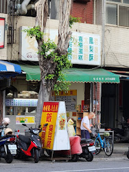 642b73b1dbf53b7e7e2e2140 的照片