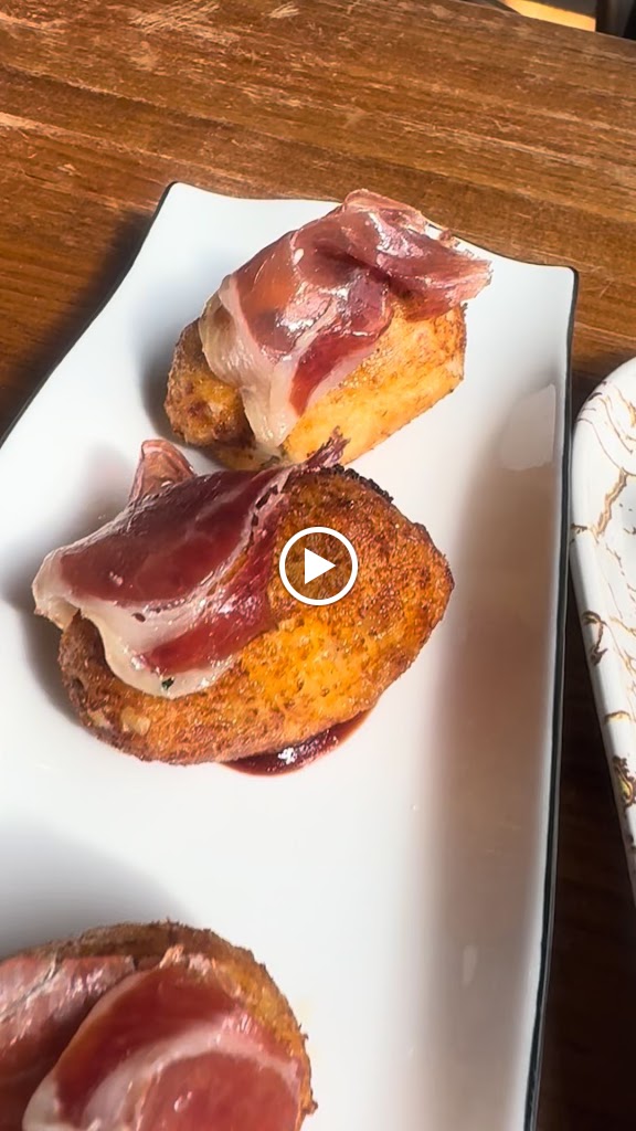 Sentideta - Restaurant — Videos