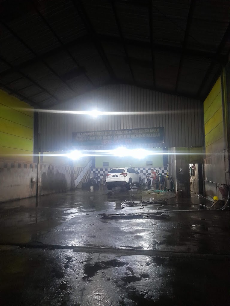 Cuci Mobil & Motor Ferdy's
