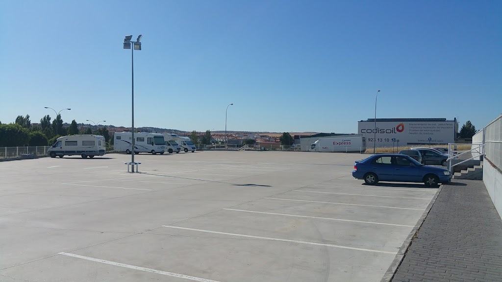Area de Aurtocaravanas Carbajosa de la Sagrada.