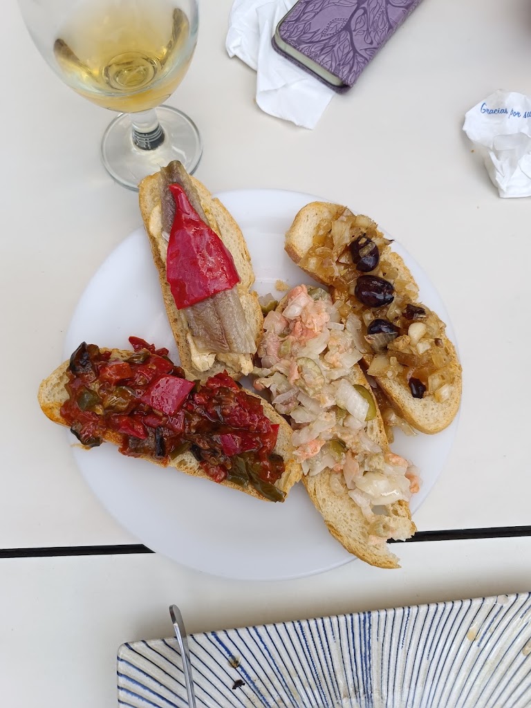 El Melgo Cafe-Bar — Mas recientes