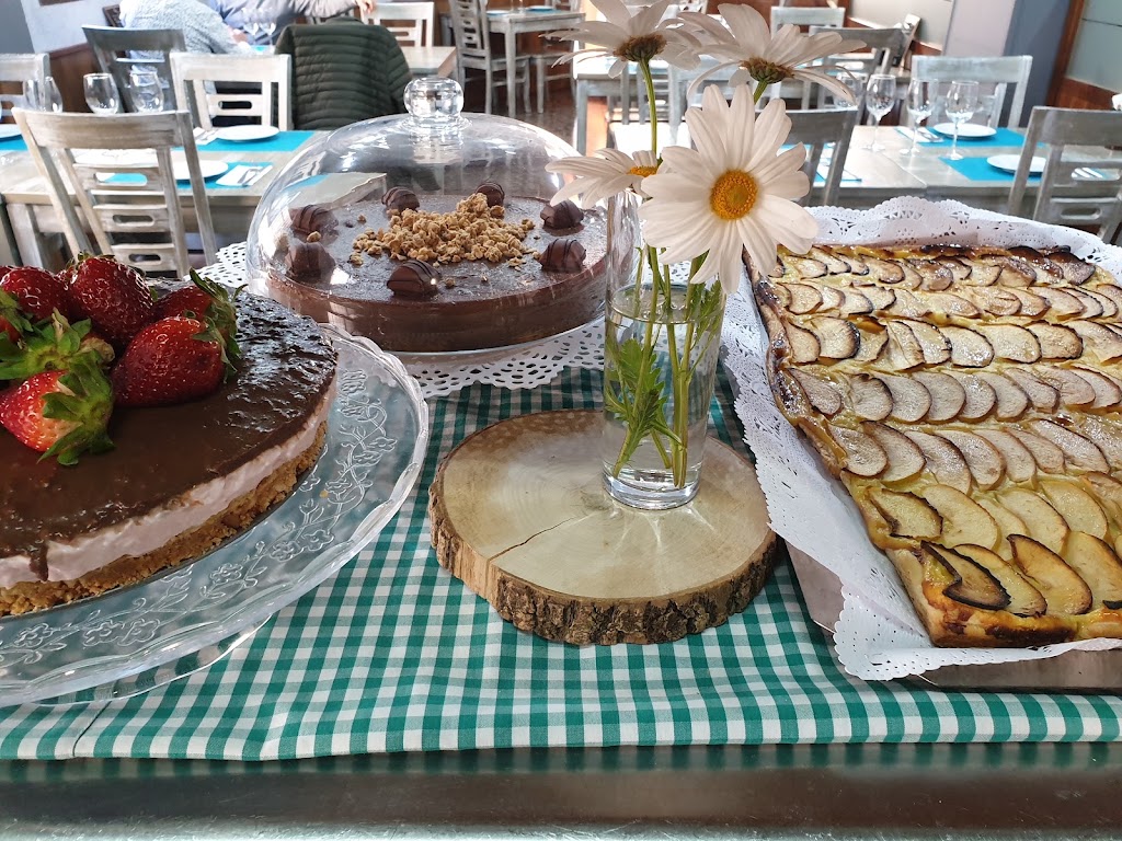 Isla Mujeres .tapas & Vermuts. — Comida y bebida