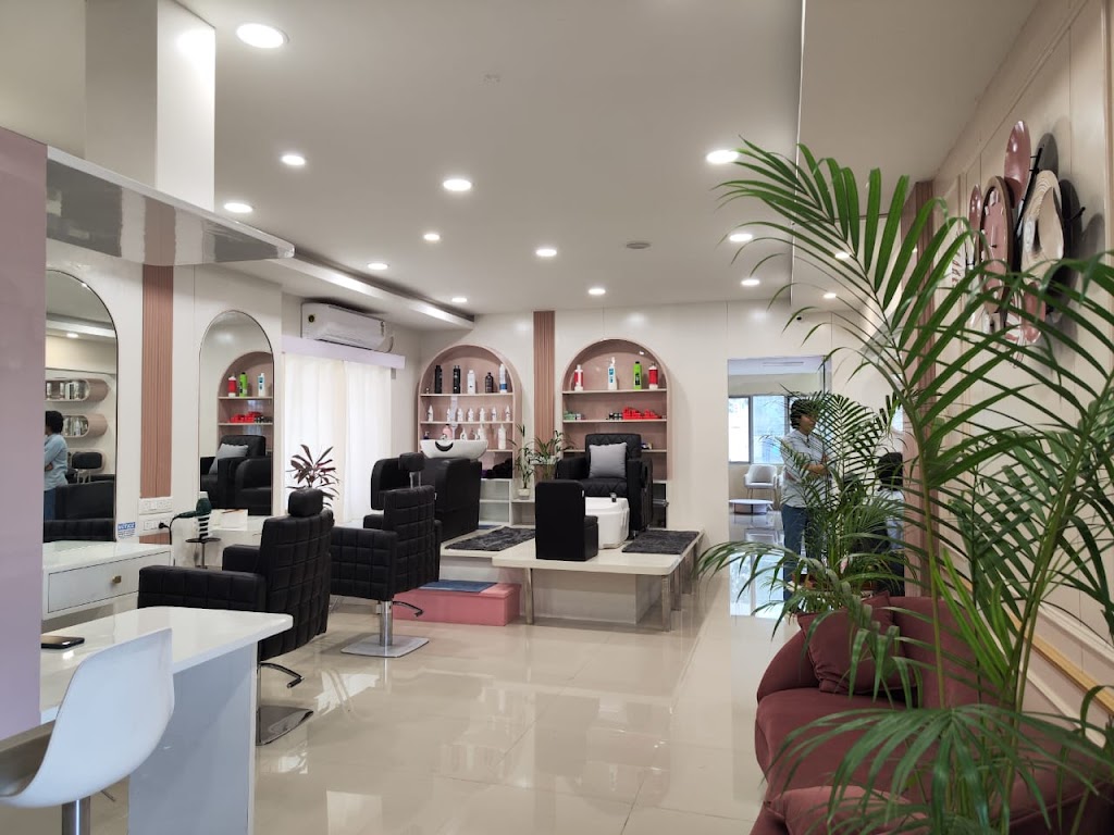Glam Studios Unisex Salon Kuvempu Nagar Mysore