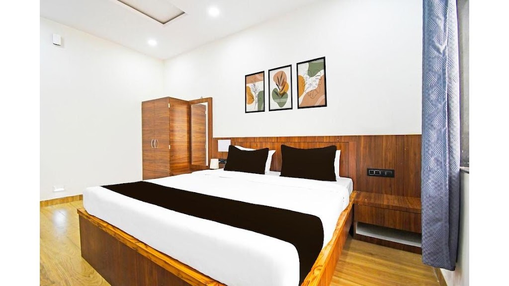 Super Hotel O Mana Camp Near Airport