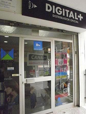 SERVICOLOR TELECOMUNICACIONES - Antenista - Instalacion y reparacion de antenas