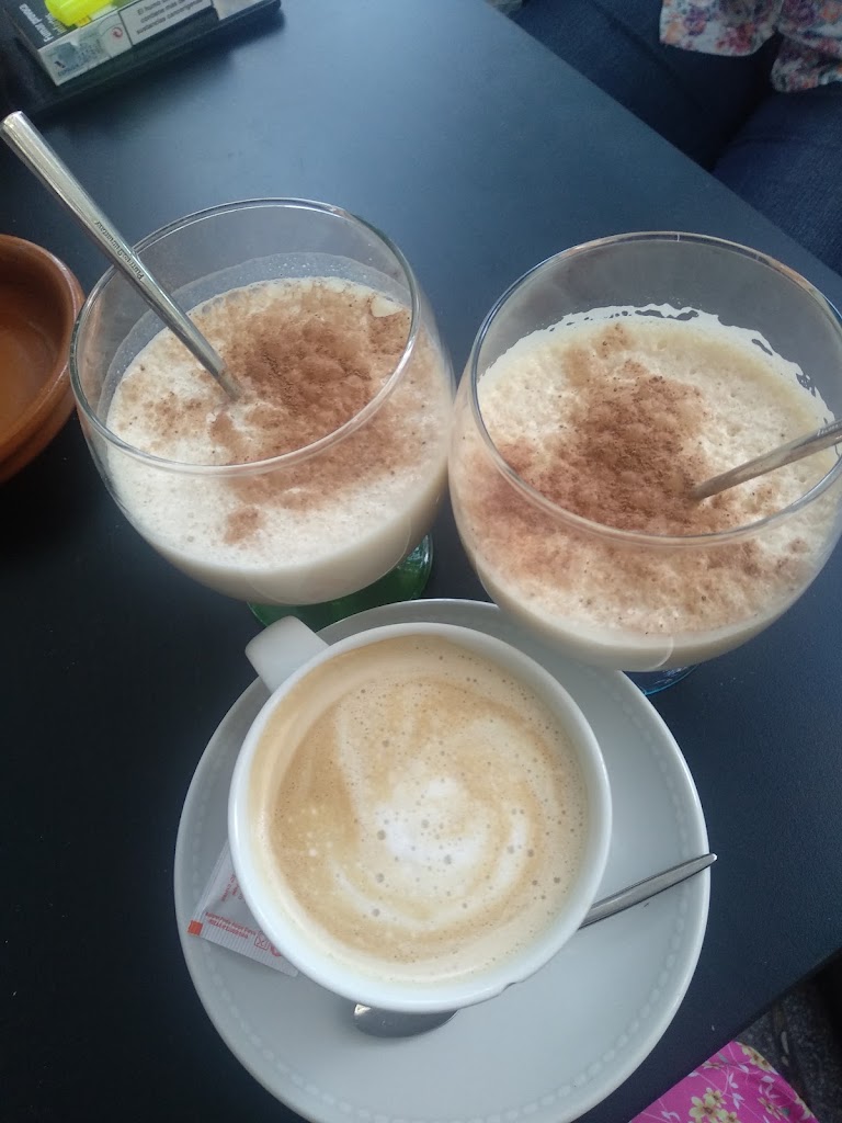 Cafe Trianas — Cafe