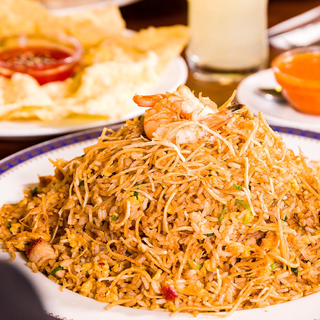 Chifa Peruano Mr. Wok Sant Joan — Comida y bebida