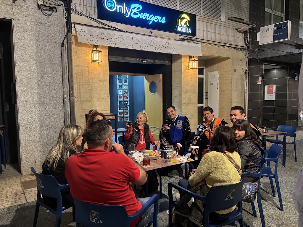 Only Burgers — Ambiente