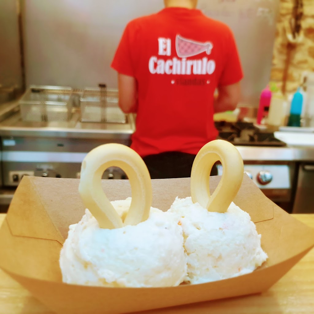 El Cachirulo — Comida y bebida