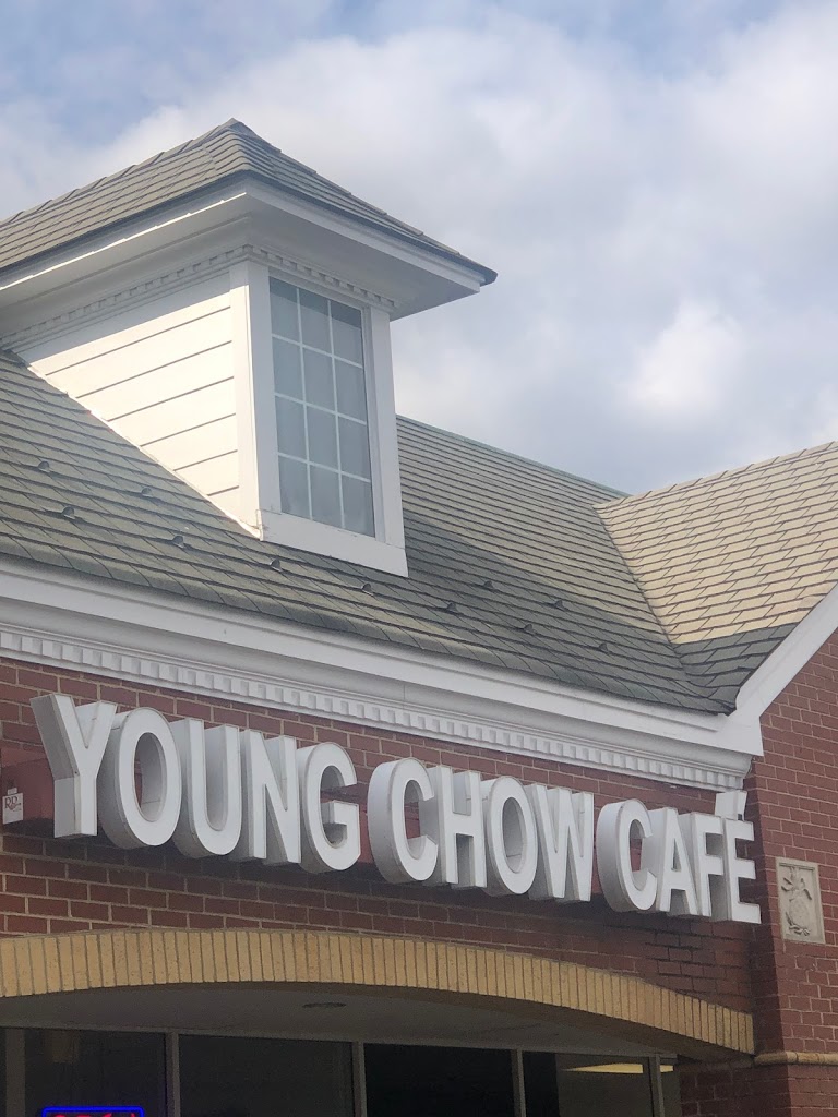 Young Chow Cafe Chinese and Thai Restaurant