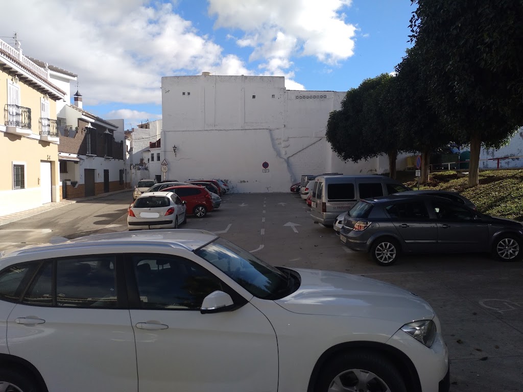 Parking Publico Con Coste Maria Cristina — Del propietario