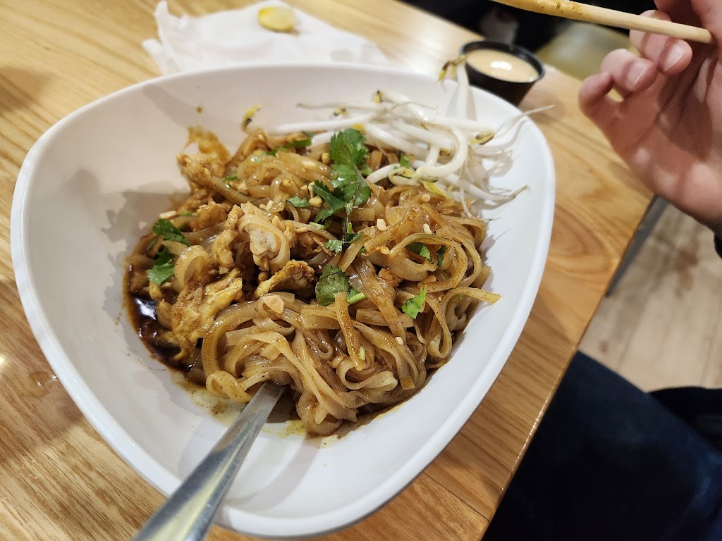 Duke's Pad Thai