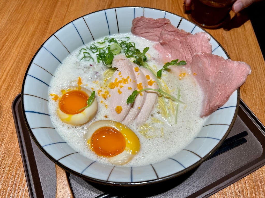 玩味・雞湯事務所 的照片