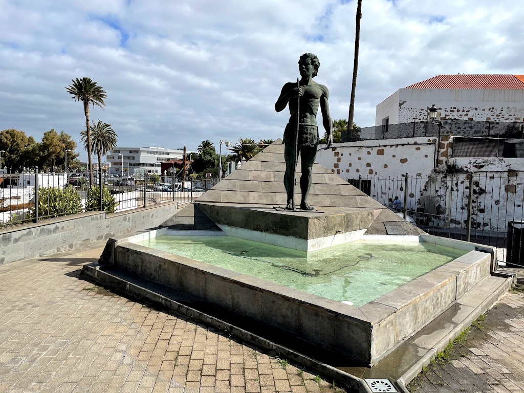 Estatua Aborigen Canario