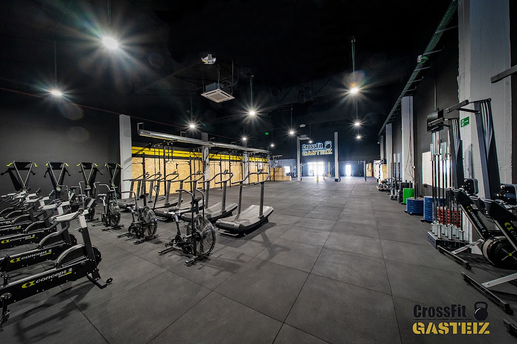 CrossFit Gasteiz - + de 1200 m de PURA DIVERSION. — Gimnasio