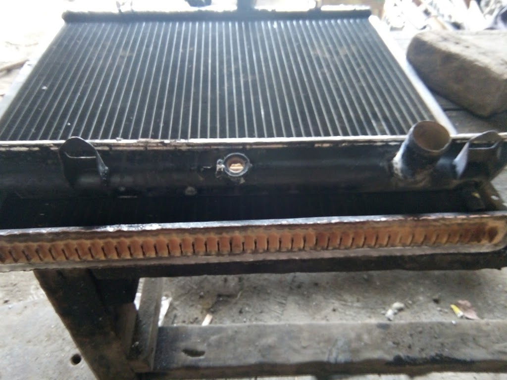 Service Radiator BANGKIT