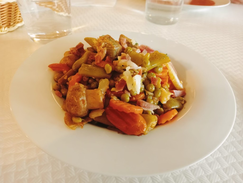 Coffe House — Comida y bebida