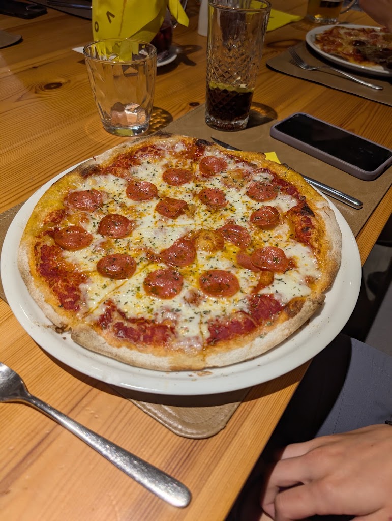 Restaurant Giravolta — Pizza