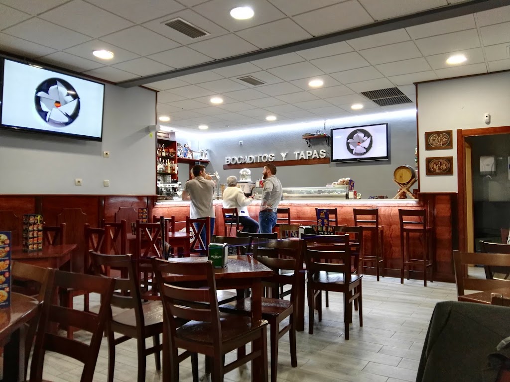 Bocaditos y tapas Aguilas — Ambiente