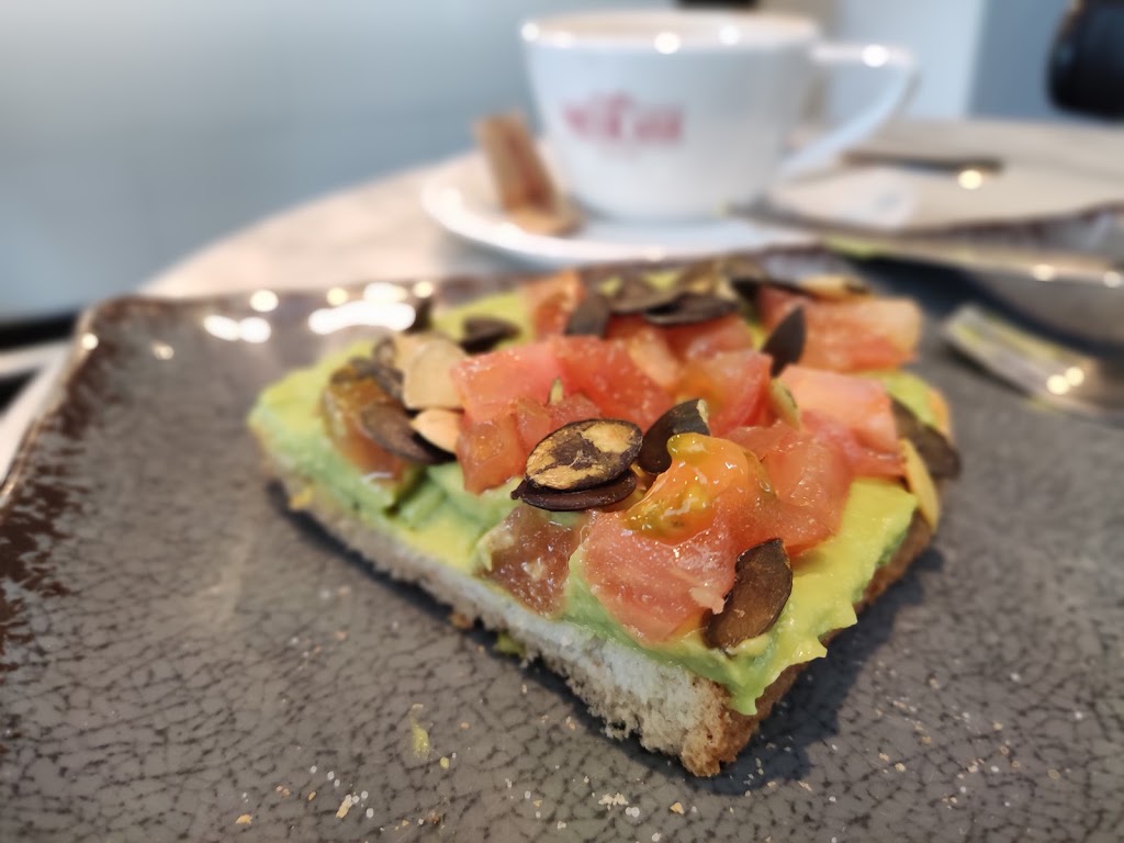 Cafeteria Baralia — Comida y bebida