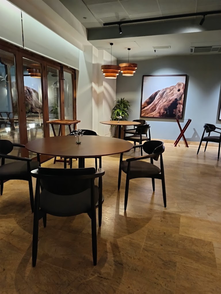Acebuche Restaurante — Ambiente