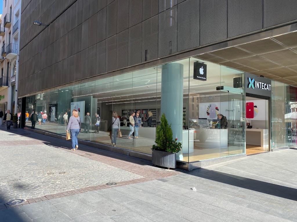 INTECAT | Tienda Apple Reus