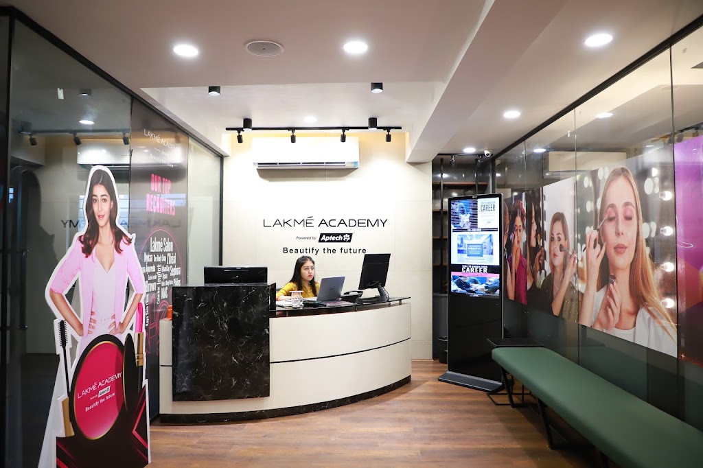 Lakme Academy Garia I Best Makeup Beautician Courses Kolkata
