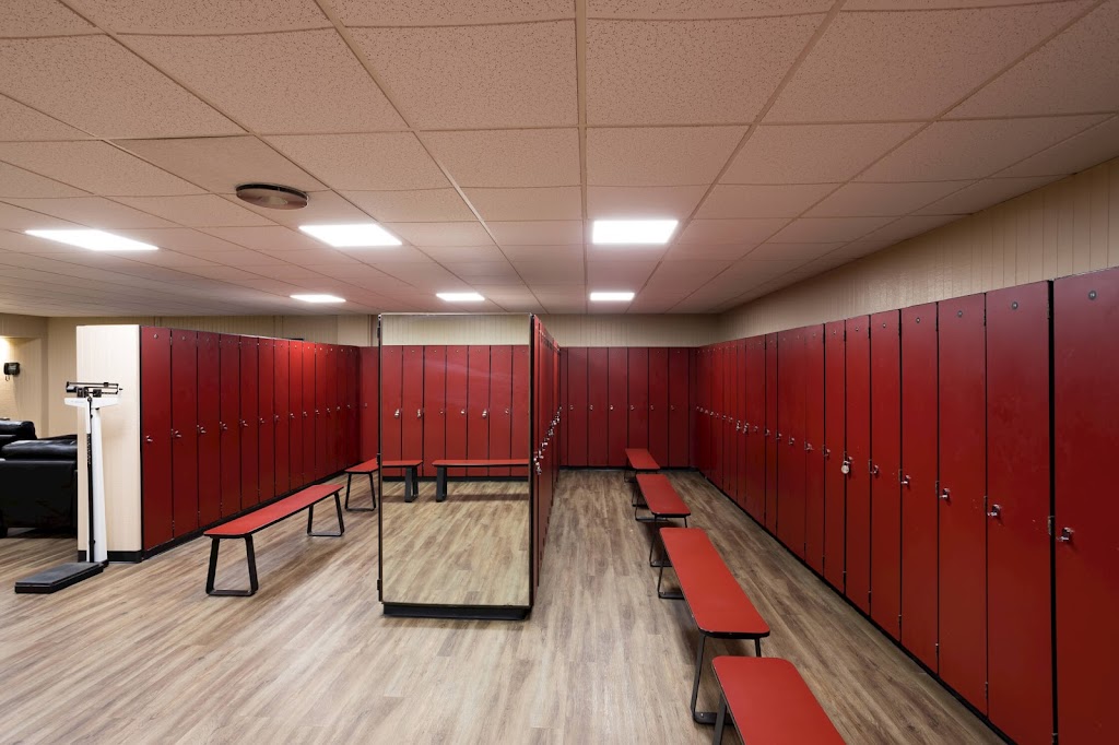  Newport Beach Athletic Club