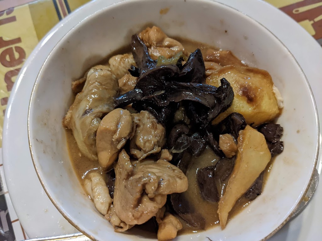 Restaurante chino Xeica — Comida y bebida