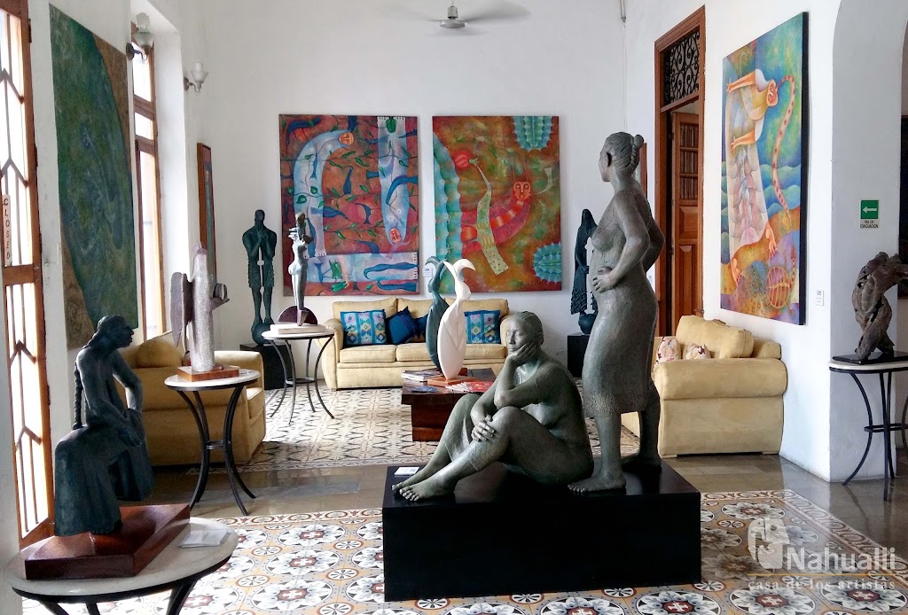 NAHUALLI - Casa de los artistas.