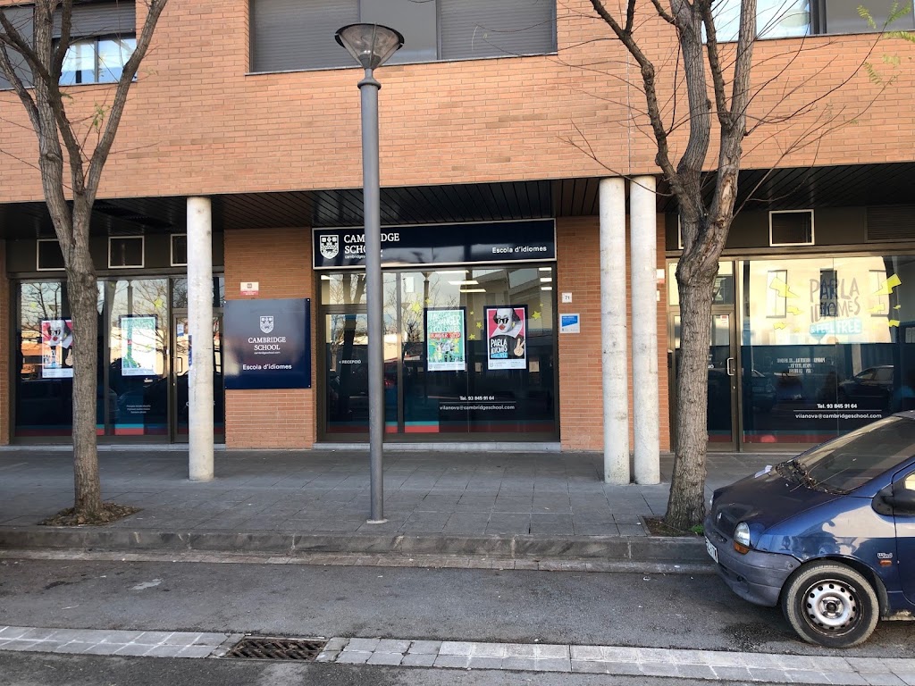 Cambridge School Vilanova del Valles — Del propietario
